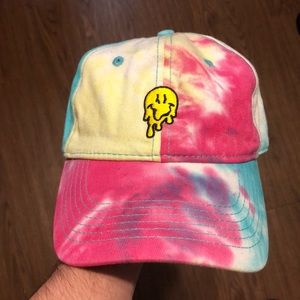 🔥 Tie dye Dripping smiley hat 🔥